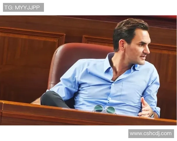 优雅之舞球场上的绅士与淑女足球明星的魅力与风采