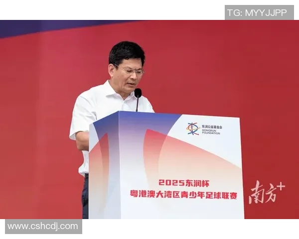 广州足球队的转型之路：从传统强队到现代足球的全新探索与挑战